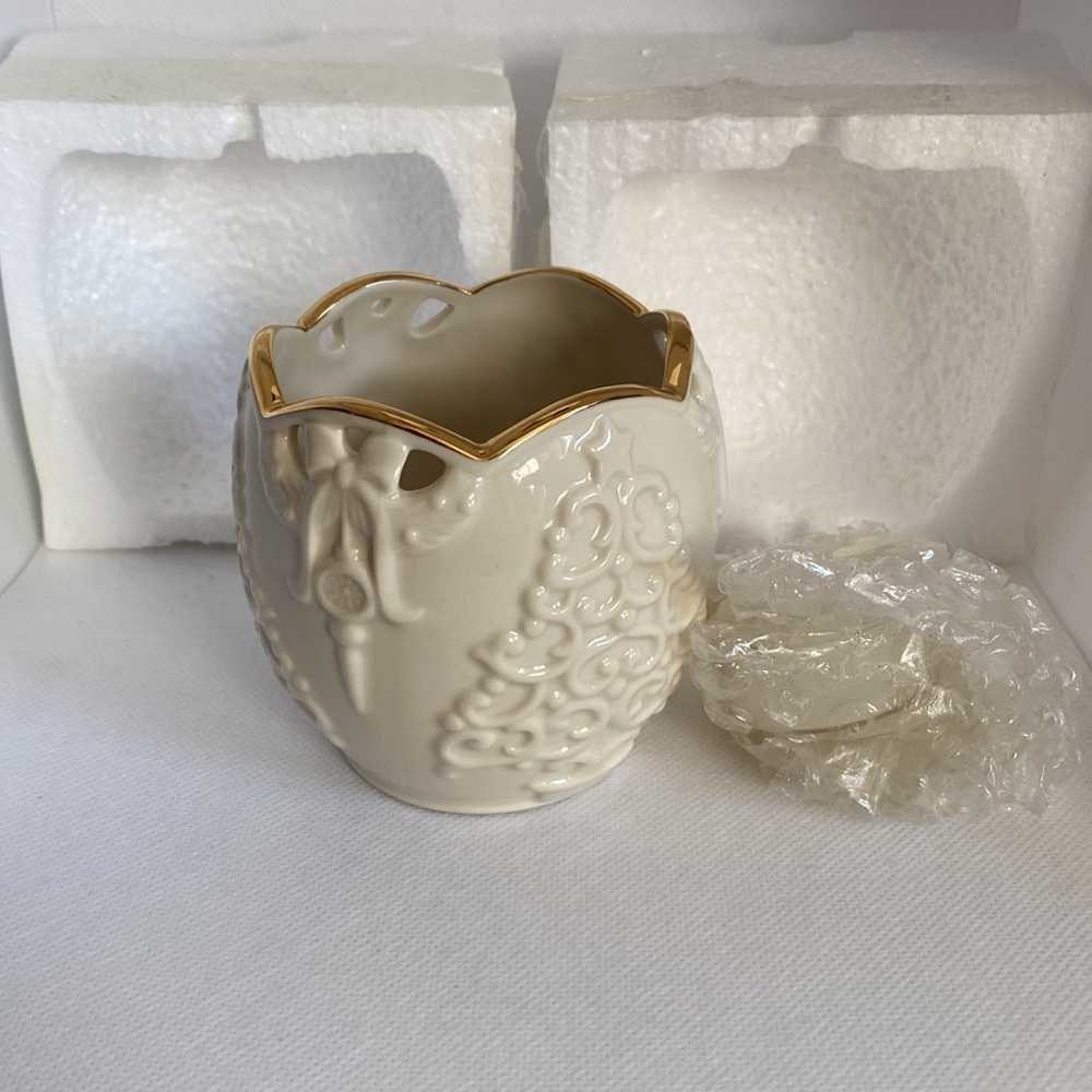 Lenox Merry Lights Tree Votive Tea Light Candle Holder - Picture 9 of 11